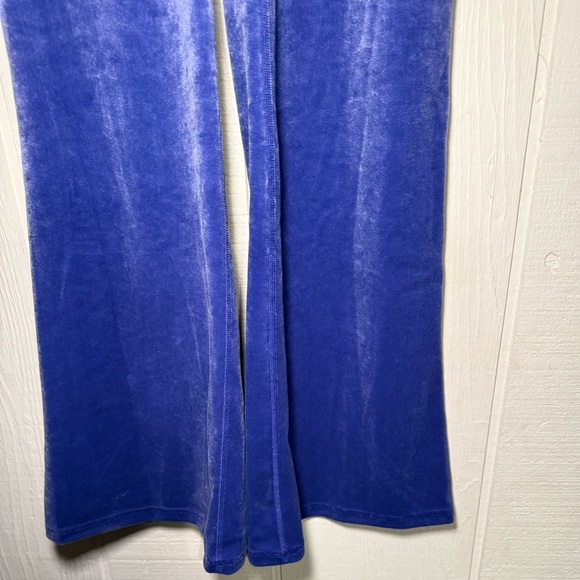 Athleta Elation Velvet Flare Pant Sz S Purple NWOT - Picture 3 of 10
